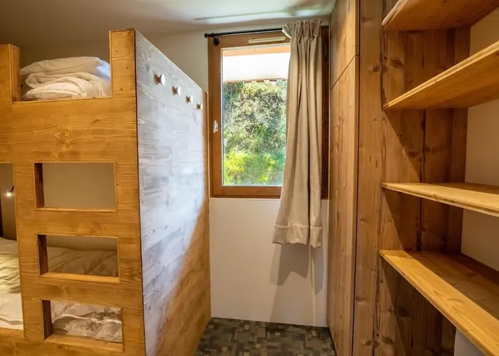 Hauts De Chantemouche 17 * ميريبيل